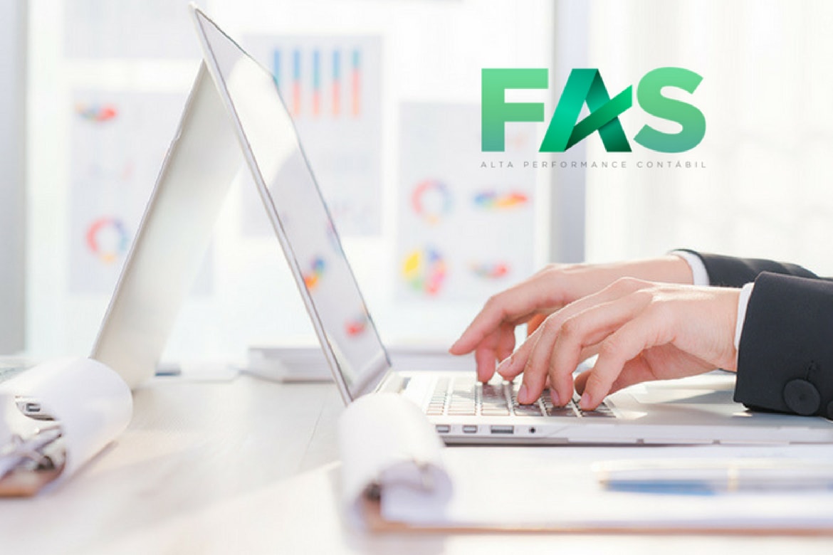 O FAS – Alta Performance Contábil conecta o escritório de contabilidade com os seus clientes e provê integração contábil em tempo real. Através de uma área exclusiva, cada cliente tem acesso a um módulo financeiro, de gestão do fluxo de caixa, além de função para compartilhamento de documentos com a contabilidade.